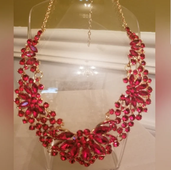 NEW Necklace and Crystal Earrings Cluster Flower Jewelry Set Red Gold - Picture 6 of 8